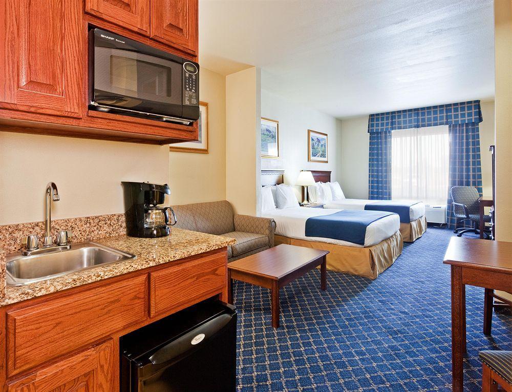 Holiday Express & By Ihg Paragould